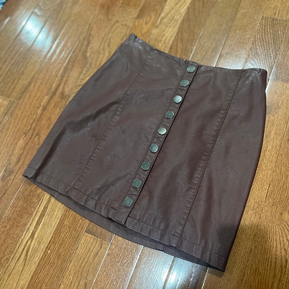 NWOT Free People Faux Leather Button Up Mini Skirt - Picture 4 of 7
